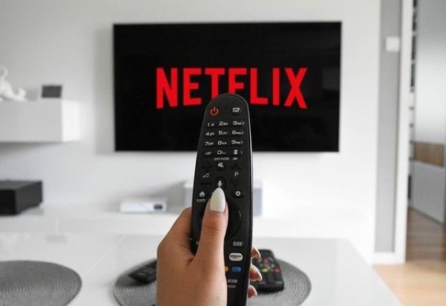 Imagem da noticia Netflix anuncia taxa para quem divide conta com pessoas em diferentes casas