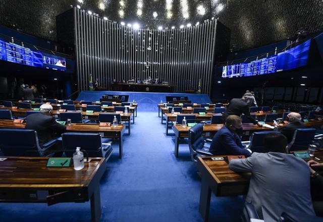 Imagem da noticia Senado aprova PEC dos Precatórios e texto volta à Câmara