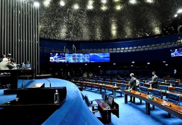 Imagem da noticia Senado aprova desoneração da folha de pagamento de 17 setores