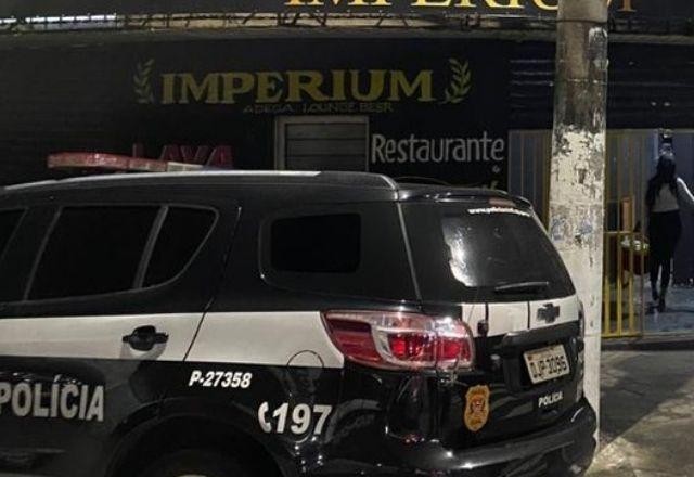Imagem da noticia Blitz multa bar com mais de 100 pessoas aglomeradas em São Paulo