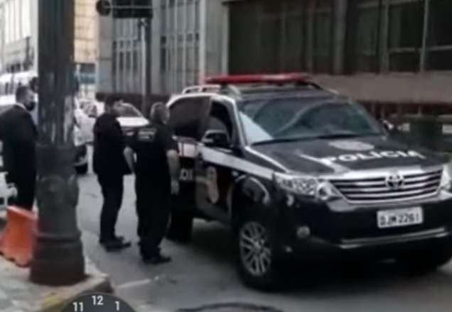 Imagem da noticia Polícia Civil faz prisões em operação que combate corrupção na Saúde do RJ