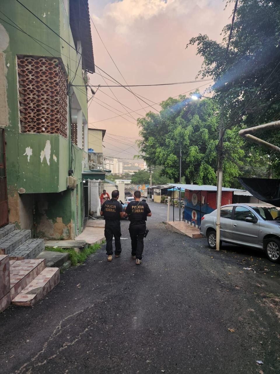 Imagem da noticia Operação mira grupo que usa moradores de rua como laranjas em golpe na Caixa