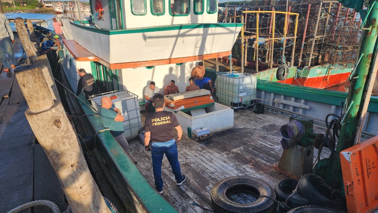 Imagem da noticia Operação mira esquema de envio de cocaína para África e Europa por meio de barcos do Pará