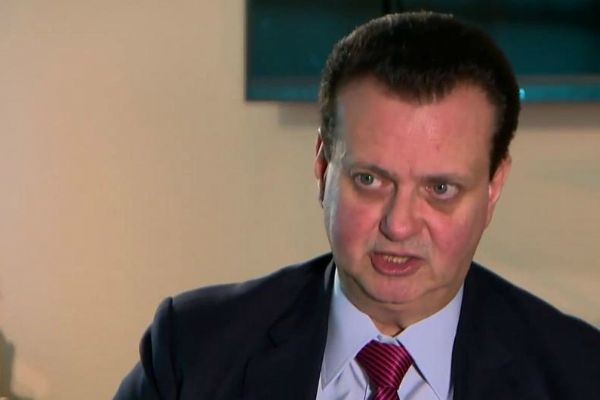 Imagem da noticia Polícia apreende R$ 300 mil reais em dinheiro na casa de Gilberto Kassab 