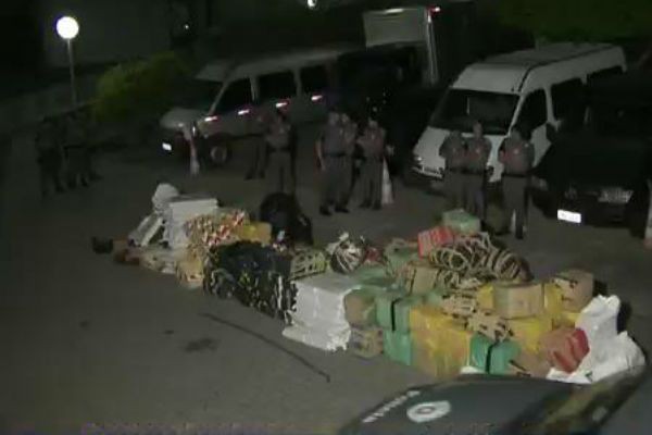 Polícia apreende cinco toneladas de maconha na zona sul de São Paulo 