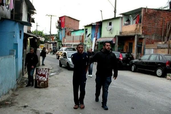 Imagem da noticia Polícia prende quatro pessoas envolvidas com sequestros-relâmpagos