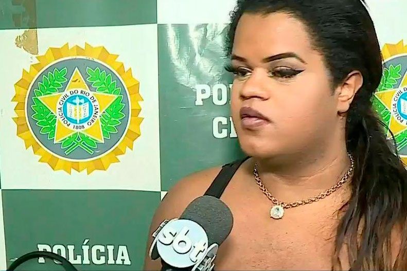 Imagem da noticia Polícia prende mulher que enganava pacientes e aplicava silicone industrial 