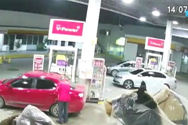 Imagem da noticia Polícia procura quadrilha que assaltou posto de combustíveis no RJ