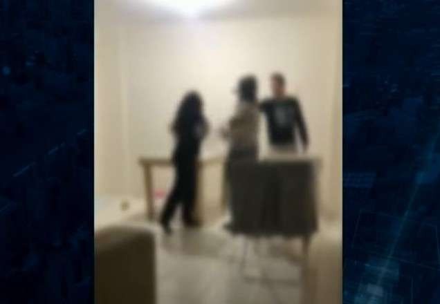 Policial Militar invade apartamento e agride universitárias com cassetete