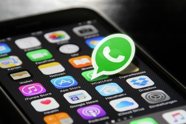 Polícias Civil e Federal vão investigar golpe aplicado pelo WhatsApp