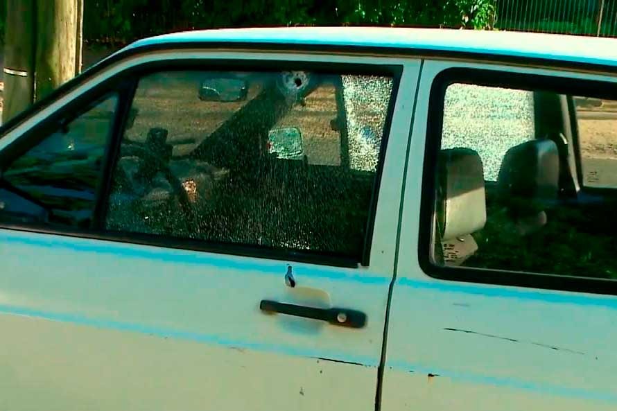 Imagem da noticia Porto Alegre: polícia investiga o assassinato de três pessoas dentro de um carro