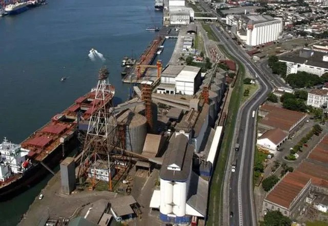 Imagem da noticia Túnel Santos-Guarujá: empresa portuguesa Mota-Engil vence leilão de projeto submerso