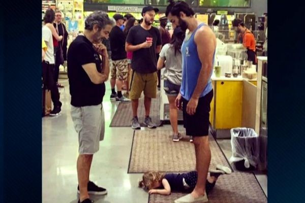 Imagem da noticia Postagem de ator americano gera debate sobre birra infantil
