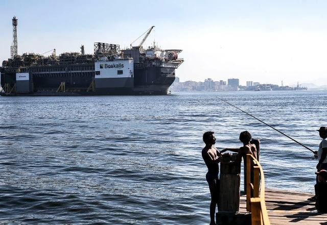 Campos de pré-sal produzirão 7,7 bilhões de barris de petróleo até 2032