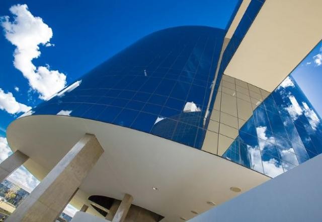 Imagem da noticia Subprocuradores pedem que Aras não assista passivamente a ataques ao STF