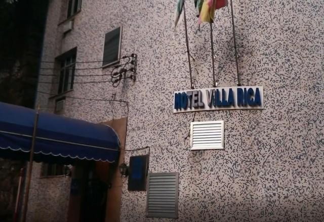 Casal morre após cair do 8º andar de hotel no centro do Rio