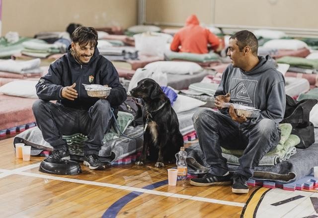 Imagem da noticia Canoas (RS) fornece abrigo para pessoas em situação de rua e seus pets
