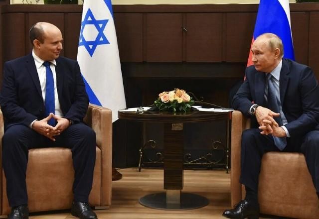 Imagem da noticia Putin e premiê de Israel discutem conflito na Ucrânia em telefonema