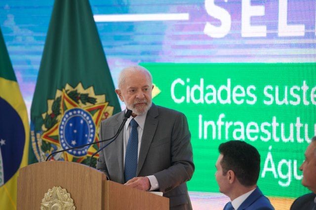 Lula critica Bolsonaro e ausência de governadores em anúncio de R$ 41,7 bi do novo PAC