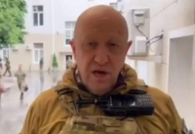 Imagem da noticia Governo russo confirma morte de Prigozhin e divulga lista com nomes de quem estava no voo