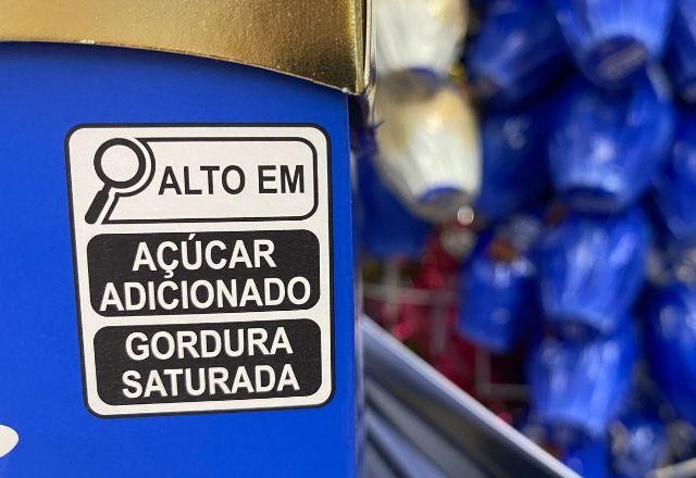 Imagem da noticia Alerta sobre açúcar, sal e gordura passa a ser obrigatório para industrializados