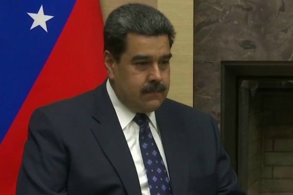Imagem da noticia Protestos contra Nicolás Maduro deixam dezesseis mortos na Venezuela 
