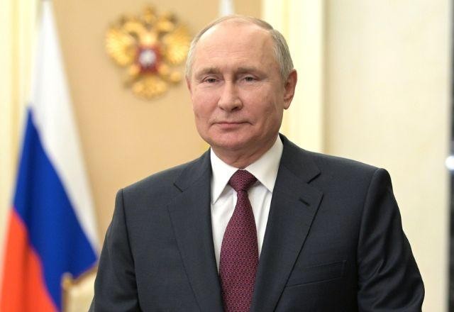 Putin chama de "estúpida" proposta da UE de impor teto para preço de gás