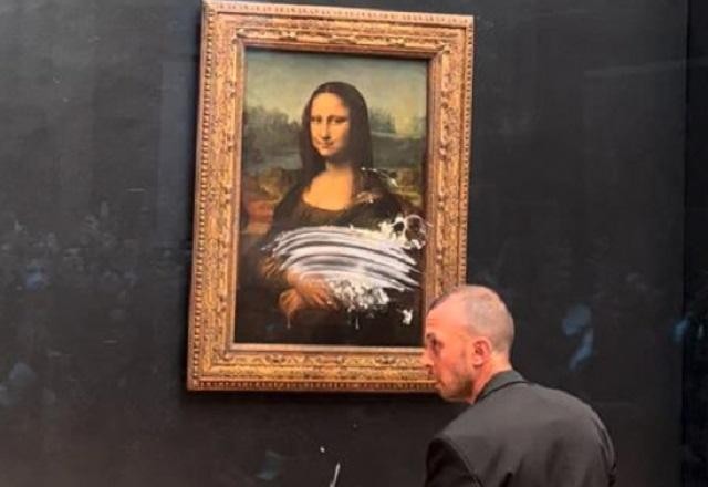 Imagem da noticia Quadro da Mona Lisa é alvo de vândalo no Museu do Louvre