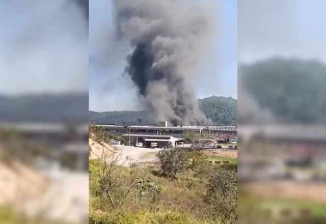Imagem da noticia Rebelião de presos incendeia presídio em Franco da Rocha, Grande São Paulo; situação foi controlada