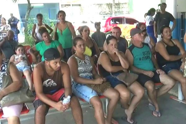 RJ: Moradores enfrentam filas para se vacinar contra febre amarela