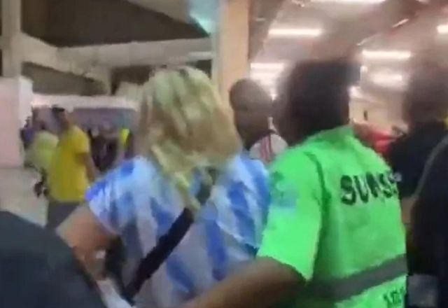 Imagem da noticia Torcedora argentina obtém acordo para encerrar processo por racismo