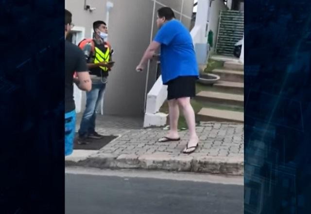 Ministério Público denuncia cliente que humilhou entregador em Valinhos (SP)