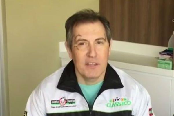 Imagem da noticia Rafael Henzel, que sobreviveu ao acidente da Chapecoense, morre jogando futebol