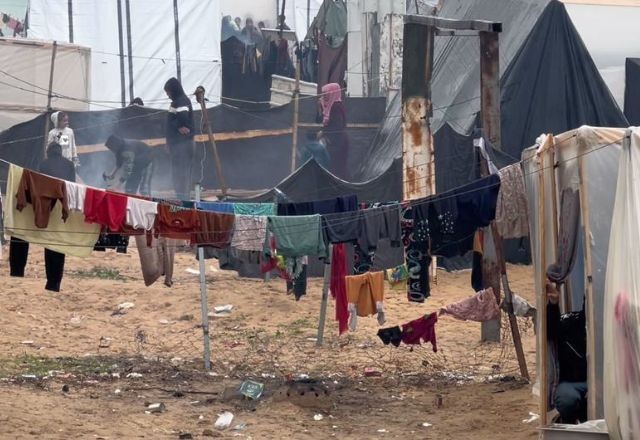 Imagem da noticia Egito constrói muro na fronteira com Gaza em meio a avanço da ofensiva israelense em Rafah