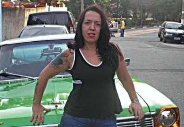 Imagem da noticia Google homenageia rapper brasileira Dina Di; conheça