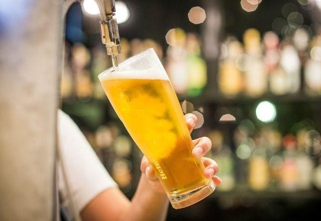 OMS recomenda aumentar impostos sobre bebidas alcoólicas na Europa
