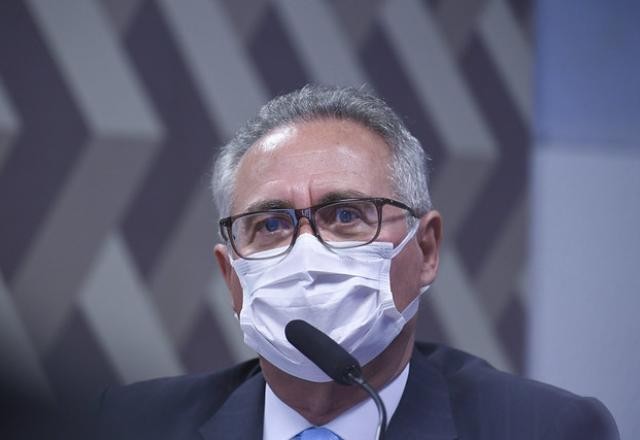 Imagem da noticia Relatório da CPI deve acusar Bolsonaro de 11 crimes; saiba quais são