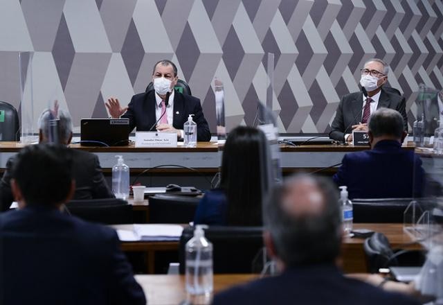 Imagem da noticia Prévia de relatório da CPI cita bolsonaristas como núcleo de fake news