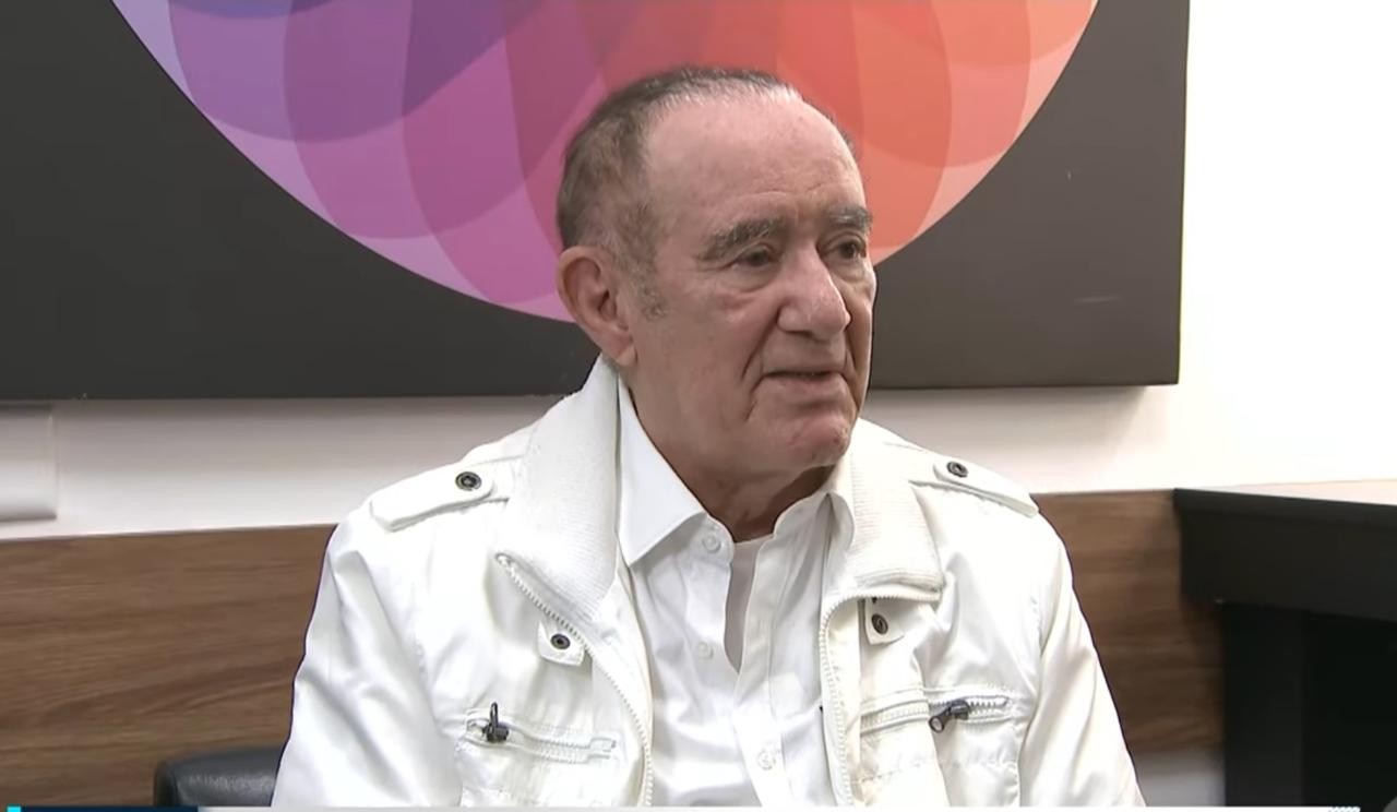 Imagem da noticia Renato Aragão relembra momentos marcantes da carreira em entrevista a Cesar Filho