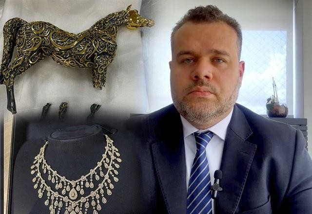 Imagem da noticia "Explicações não convencem", diz doutor em Direito sobre joias de Bolsonaro