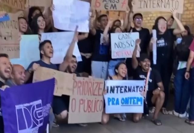 Imagem da noticia Alunos de Medicina de universidade federal no Piauí não sabem quando vão começar internato