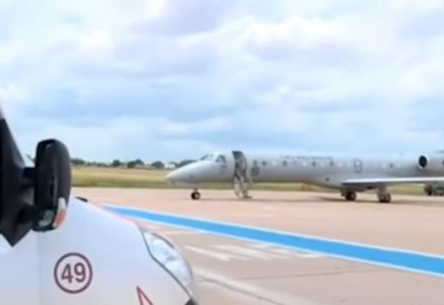 Imagem da noticia Vídeo: Pacientes de Manaus são transferidos para o Piauí