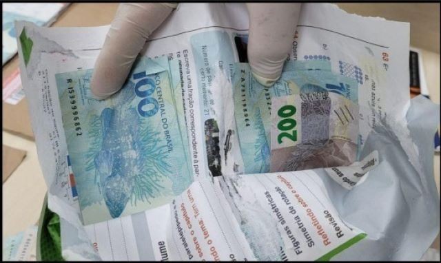 Imagem da noticia PF apreende R$ 15 mil em dinheiro falso e faz buscas contra suspeito de envolver menor de idade em esquema