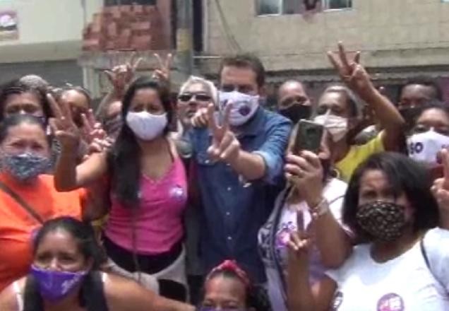 Imagem da noticia "Para governar São Paulo é preciso ter lado", diz Boulos em campanha para segundo turno