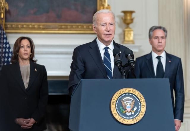 Biden diz que EUA trabalham para levar água, comida e demais suprimentos a civis em Gaza