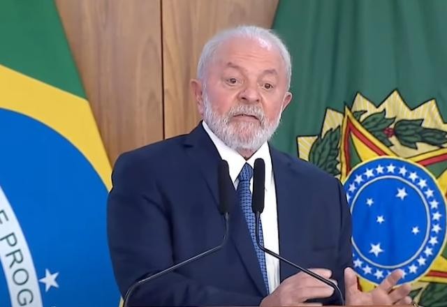 Imagem da noticia Lula promete Transnordestina e defende "repor" o que foi tirado do Nordeste