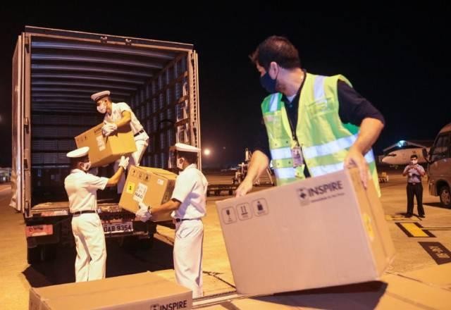 Imagem da noticia Manaus recebe 26 respiradores enviados pela USP e pela Marinha de SP