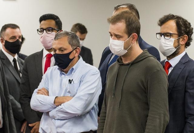 Imagem da noticia Donos da Boate Kiss e integrantes de banda são condenados por homicídio