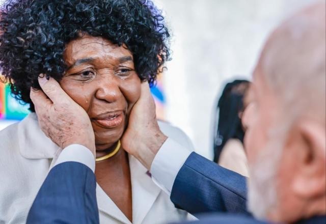 Imagem da noticia Benedita da Silva se emociona com sanção de nova lei de cotas