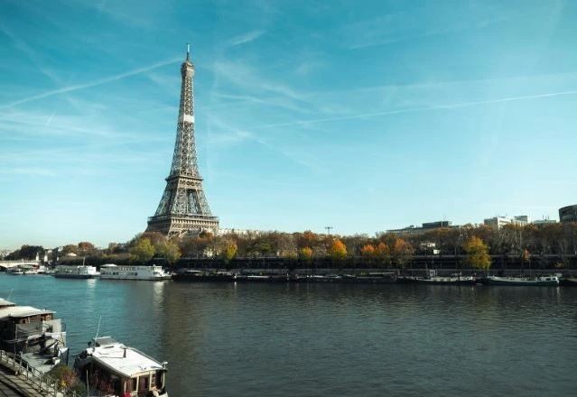 Imagem da noticia A um mês das Olimpíadas de Paris, rio Sena continua poluído para sediar competições 
